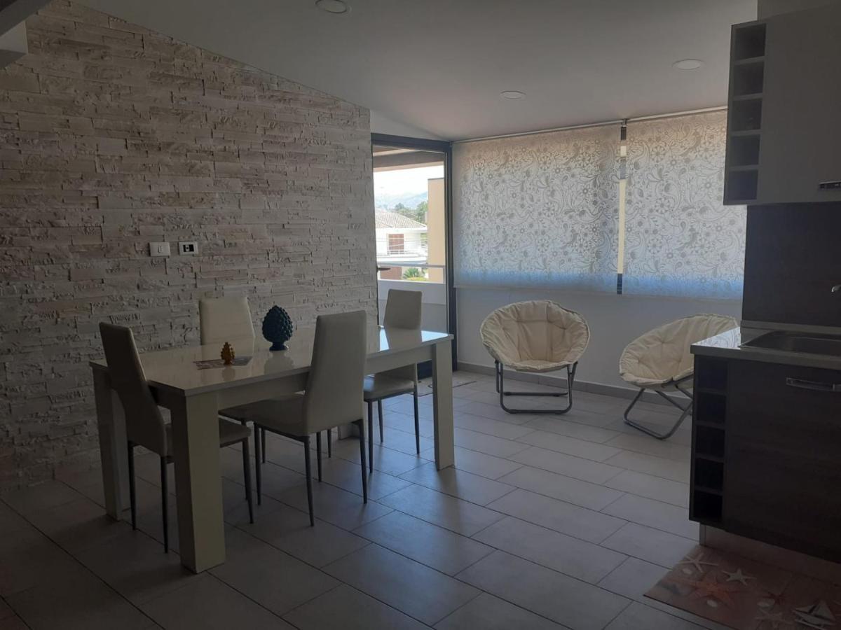 Etna Mare Apartment Mascali Bagian luar foto