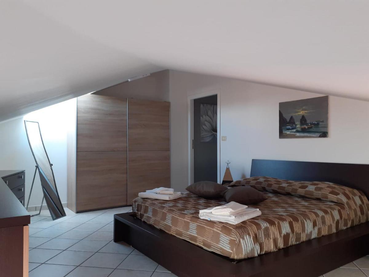 Etna Mare Apartment Mascali Bagian luar foto