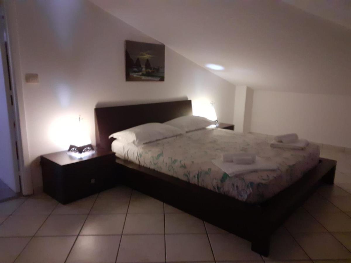 Etna Mare Apartment Mascali Bagian luar foto