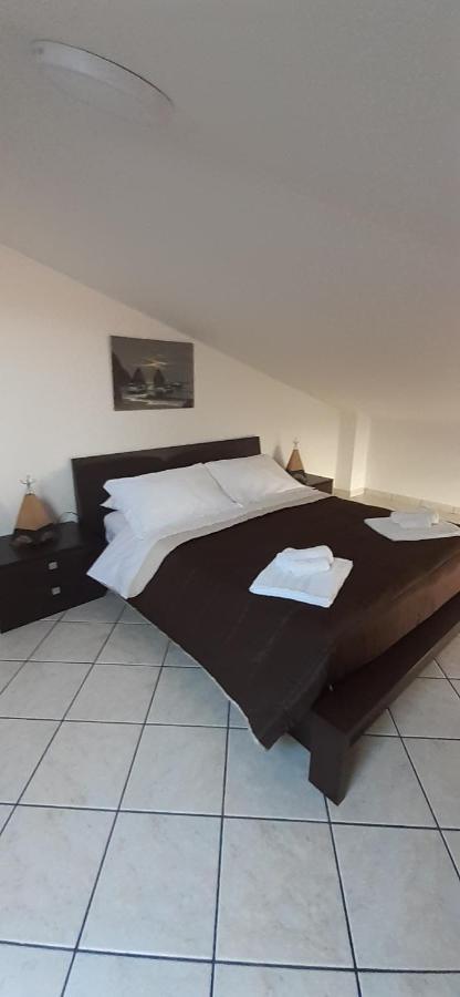 Etna Mare Apartment Mascali Bagian luar foto